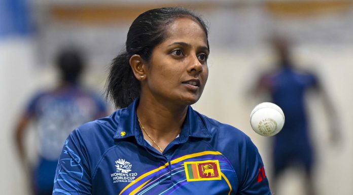 2021 ICC කාන්තා CWC සුදුසුකම් ලැබීමේ තරඟයට ජාතික කාන්තා ක්රිකට් කණ්ඩායම සිම්බාබ්වේ බලා පිටත් වේ.