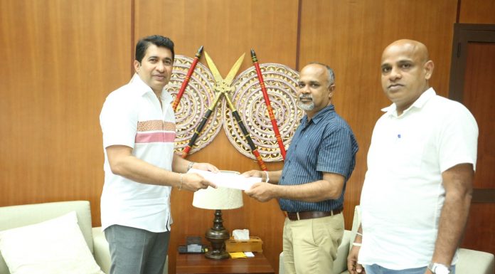 ශ්රී ලංකා ක්රිකට් ආයතනය දූෂණයෙන් තොර ආයතනයක් බවට පත් කිරීමට නීති සකස් කරන ලෙස ඉල්ලමින් අමාත්යවරයාට සංදේශයක්…