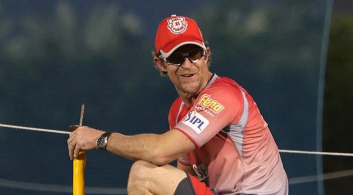 ක්රිකට් ආයතනයේ පුහුණුකරුවන් පුහුණු කිරීමට ජාත්යන්තරයේ විශේෂඥ පුහුණුකරුවන් මෙරටට ගෙන්වයි…