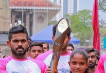 රාජ්ය මණ්ඩලීය ක්රීඩා උළෙලේ “ගිනිසිළුව” සහිත ‘Queen’s Barton Relay’ ශ්රී ලංකාවට.