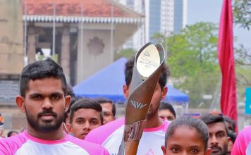 රාජ්ය මණ්ඩලීය ක්රීඩා උළෙලේ “ගිනිසිළුව” සහිත ‘Queen’s Barton Relay’ ශ්රී ලංකාවට.