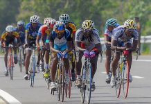 මධ්යම අධිවේගයේ පාපැදි තරගයක්.