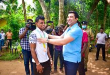 පොදුරාජ්ය මණ්ඩලීය ක්රීඩා උළෙලේ පදක්කම් දිනූ දිලංකගේ නිවසට ක්රීඩා ඇමති පැමිණෙයි.