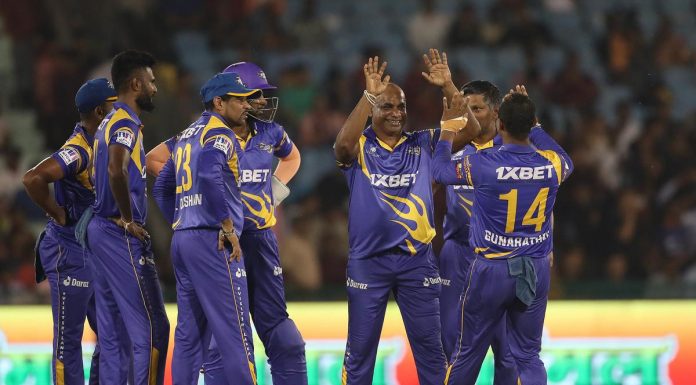 ලෙජන්ඩ්ස් 20-20 ක්රිකට් තරගාවලිය මාර්තු මස පල්ලෙකැලේ දී.